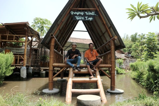 riyadi-pelopor-bersih-bersih-sungai-gronjong-wariti