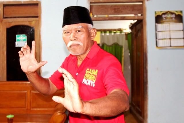 kisah-santri-yang-menimba-ilmu-jadugan-di-pesantren-2