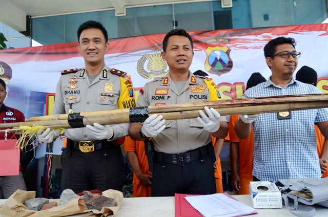 tangkap-satu-buron-kasus-pengeroyokan-di-gurah