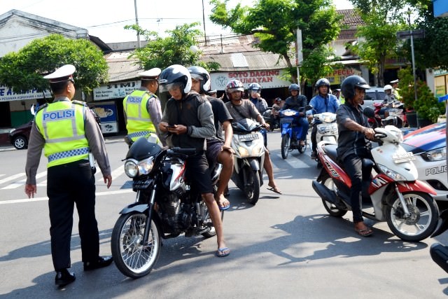 pelanggar-tanpa-helm-meningkat-265-persen