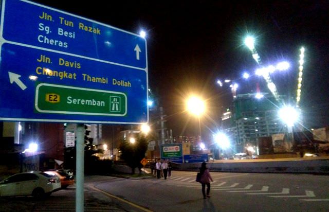 penjara-berhantu-pun-jadi-pusat-bisnis-mewah