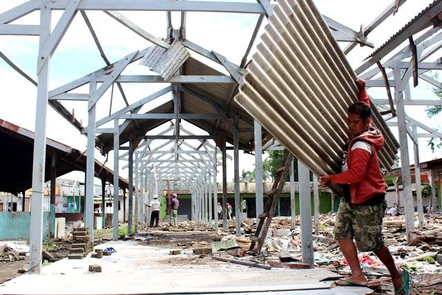 pemkab-nganjuk-adopsi-desain-taman-tiga-negara-di-pasar-wage