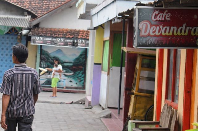 warga-guyangan-tolak-praktik-prostitusi