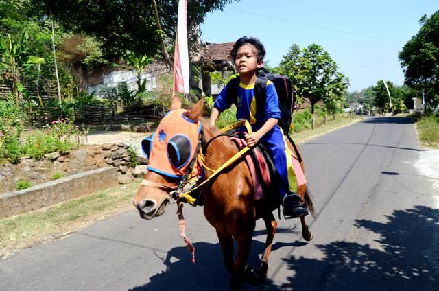 kisah-fadjar-bocah-dari-desa-banaran-dan-kunti-kudanya