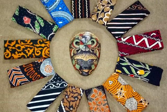 menawan-dengan-batik-esri