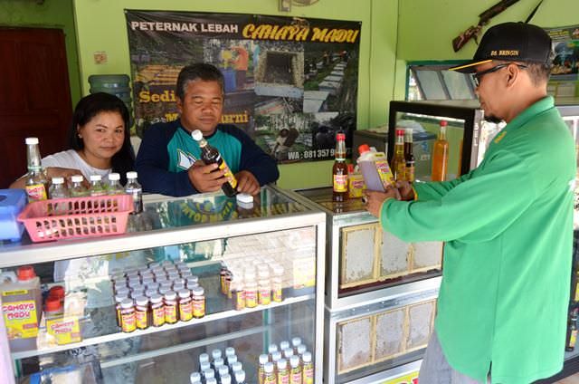 desa-bringin-badas-semakin-terkenal-sebagai-kampung-madu