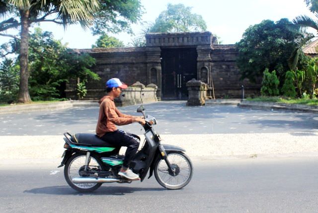 menelisik-rumah-ora-umum-yang-lekat-dengan-bisnis-q-net-2