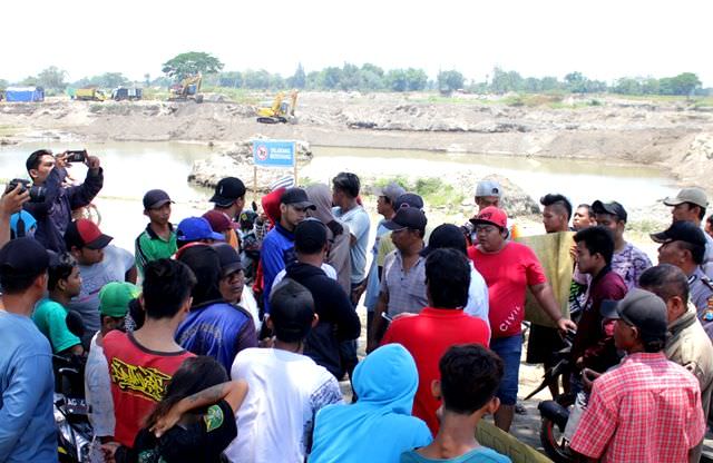 warga-dua-desa-di-jombang-luruk-area-tambang-pasir-kunjang