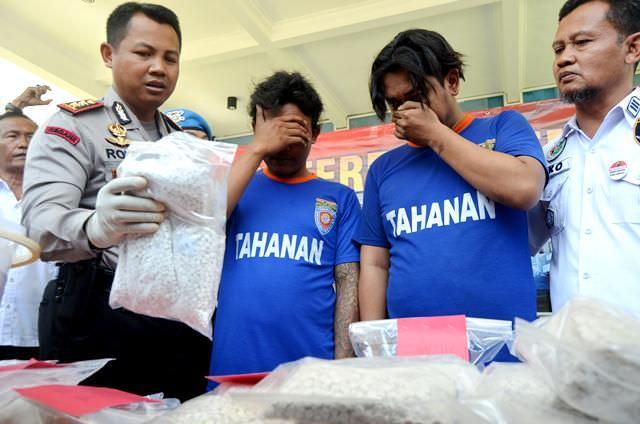 jualan-narkoba-di-kediri-gratis-dulu-jika-kecanduan-suruh-beli