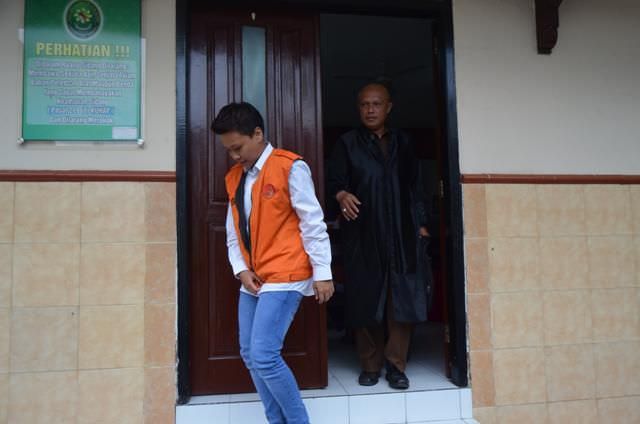 ajak-teman-nyabu-perempuan-asal-gurah-ini-diancam-20-tahun