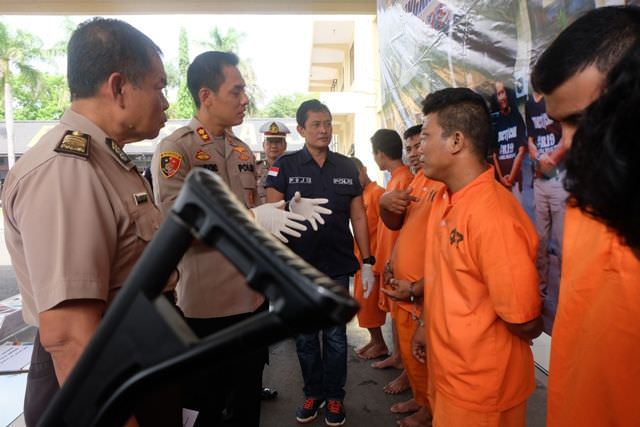 kakak-adik-jadi-pengedar-pil-koplo