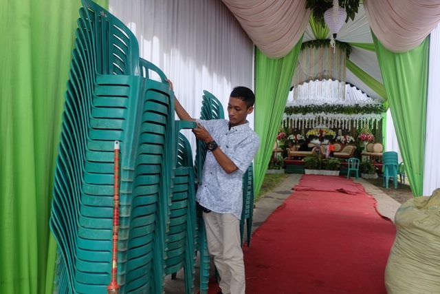 polisi-hentikan-resepsi-pernikahan