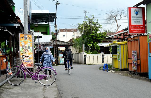 terdampak-tsunami-korona-beginilah-kondisi-kampung-inggris-kediri