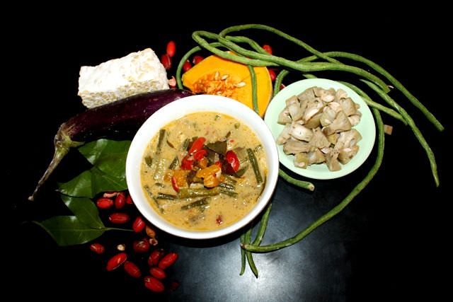 sayur-lodeh-tujuh-rupa-bergizi-tinggi-bisa-perkuat-imun