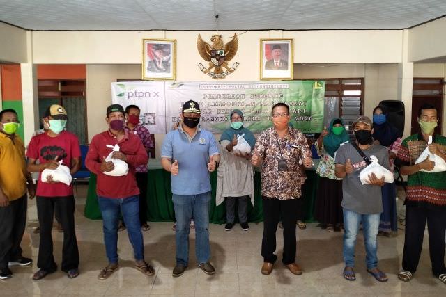 pg-lestari-bagikan-ribuan-paket-sembako