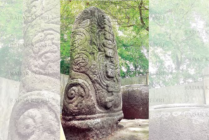 dari-masa-singasari-prasasti-itu-beraksara-kediri-kwadrat