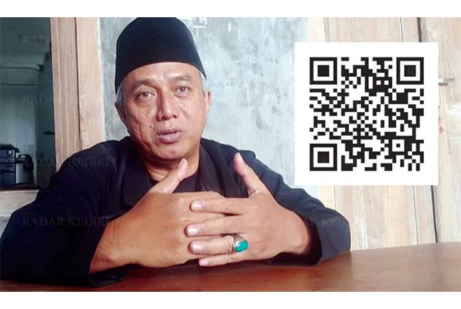 salat-pakai-kursi-karena-kaki-sakit
