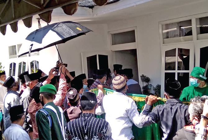 wasiatkan-sang-putra-sebagai-penerus