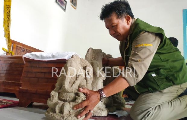 lima-arca-dorok-di-puncu-merujuk-ke-periode-majapahit