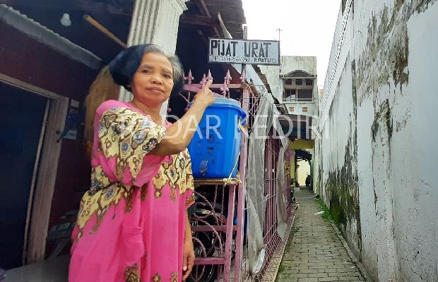 mbak-rini-odgj-asal-kediri-yang-sembuh-dan-kembali-hidup-normal