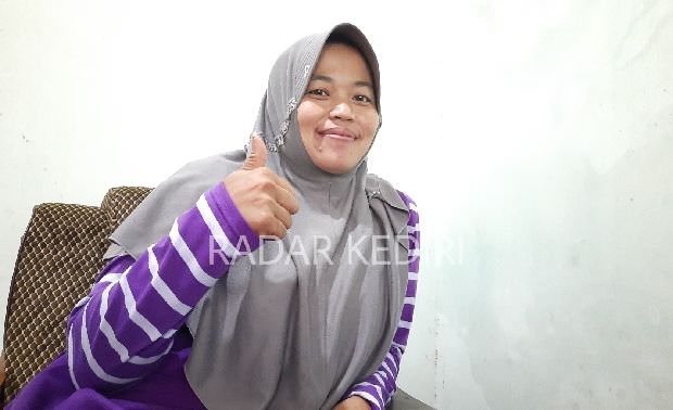 dewi-yuliani-pekerja-sosial-perjuangkan-hak-warga-miskin-di-kediri