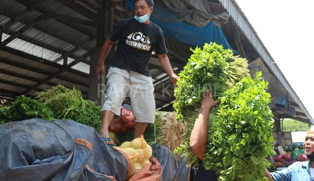 ketika-harga-sayuran-di-kediri-naik-naik-ke-puncak-gunung