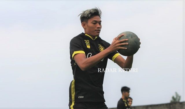 bersiap-untuk-piala-menpora-2021-persik-fokus-pulihkan-stamina-pemain
