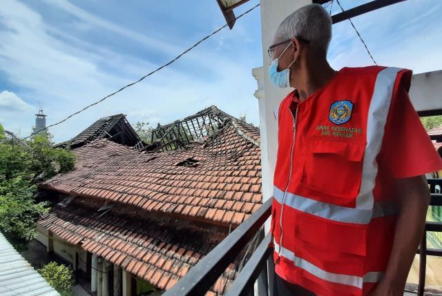 rusak-parah-puskesmas-rejoso-belum-diperbaiki