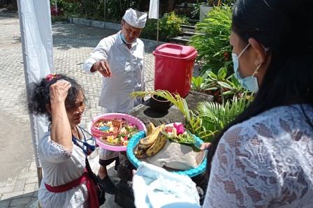 Galungan di kota Kediri
