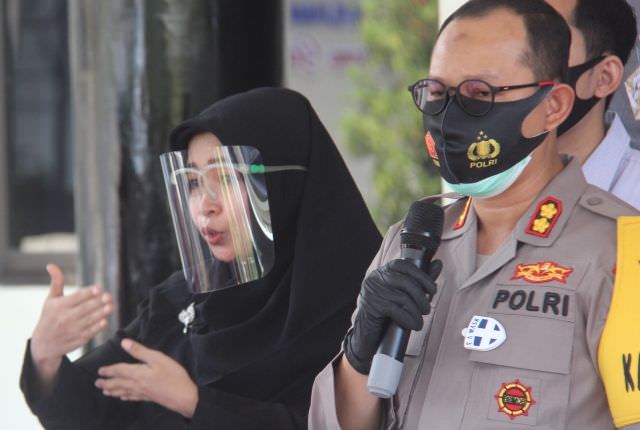 mengenal-lusia-angga-kusuma-juru-bahasa-isyarat-nganjuk