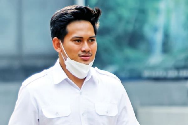 rizkika-athmada-kasatreskrim-polres-kediri-yang-juga-atlet-golf-polri