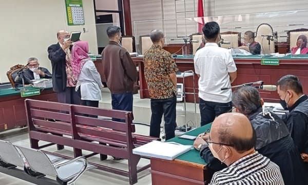kasus-jembatan-brawijaya-kediri-saksi-beberkan-dua-draf-ee-proyek