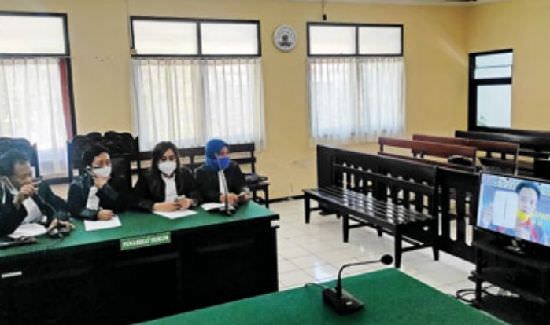 sidang-pembunuhan-sopir-grab-di-kediri-1-menit-ucapkan-7-kali-maaf