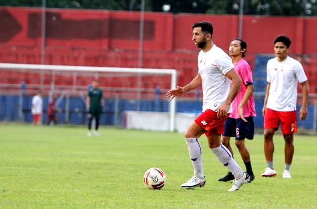ibrahim-bahsoun-pemain-persik-asal-lebanon-menangis-ini-sebabnya