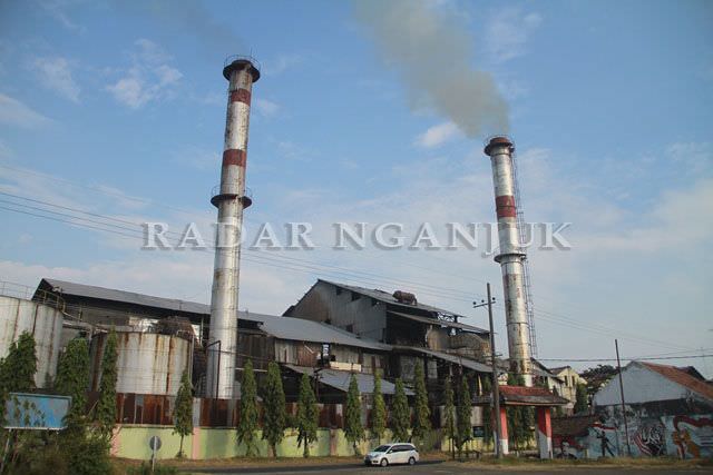 dlh-awasi-ketat-pabrik-gula-lestari