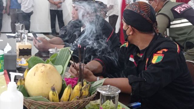 ribuan-pemain-jaranan-di-kota-kediri-tak-lagi-puasa