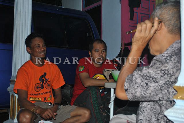 melihat-20-hari-tim-daarut-tauhiid-dt-peduli-bangun-jembatan-cepoko