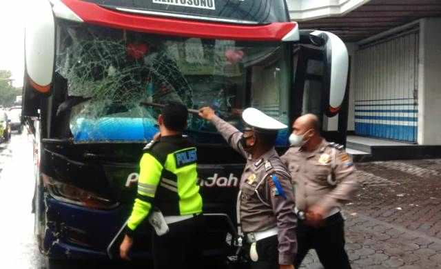 korban-laka-bus-di-terminal-tamanan-akhirnya-meninggal