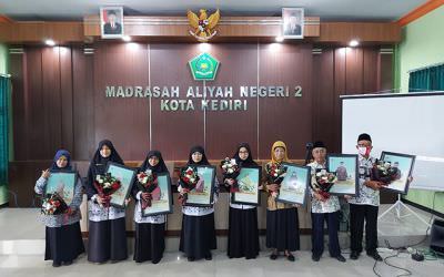 man-2-kk-naik-56-tingkat-ranking-nasional-top-1000-utbk-ltmpt-2021