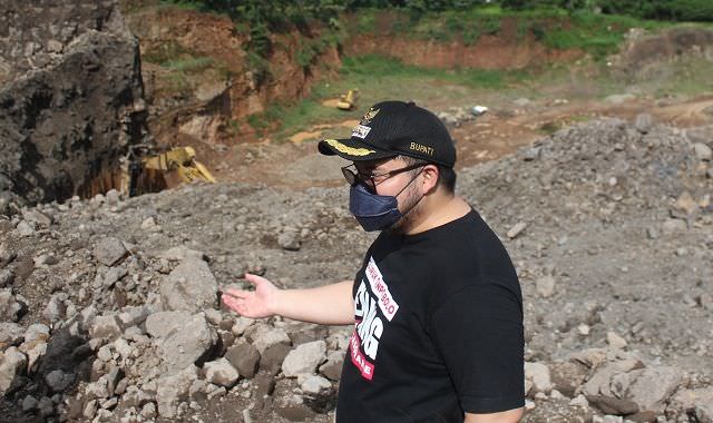 sidak-tambang-galian-c-di-banyakan-bupati-dhito-lakukan-ini-nbsp