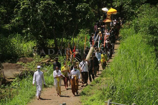 kerukunan-umat-beragama-di-desa-bajulan-kecamatan-loceret-nganjuk