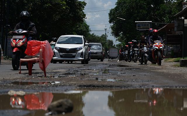 pupr-berencana-lakukan-perbaikan-jalan-semen-mojo-tahun-ini