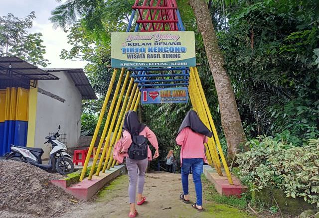 segarnya-rekreasi-di-wisata-alam-ragil-kuning