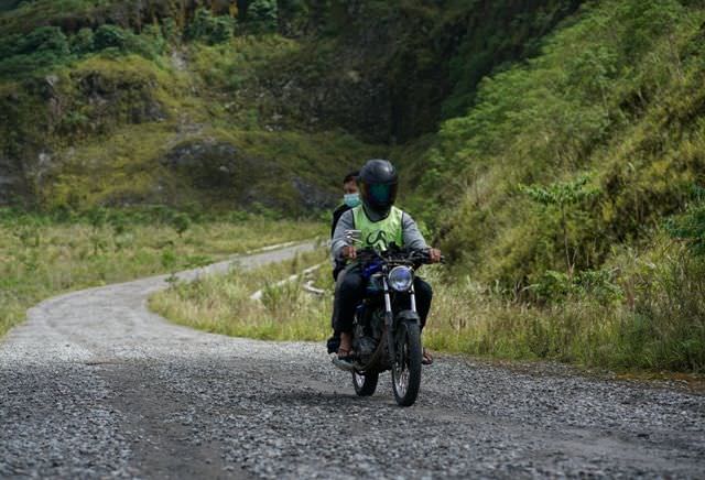 tanah-pasir-hambat-pembangunan-jalan-kelud