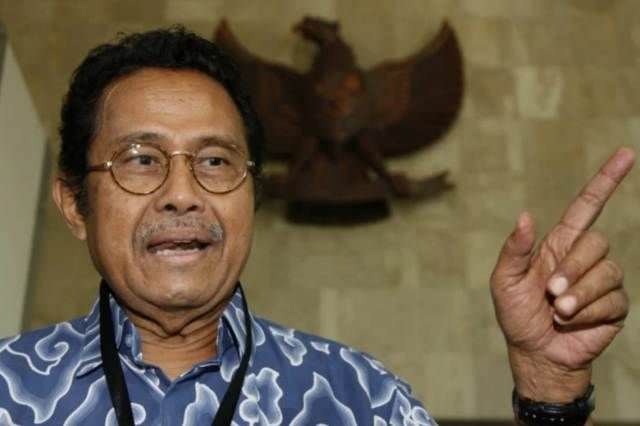 fahmi-idris-wafat-airlangga-sebut-pekerja-keras-yang-mudah-bergaul