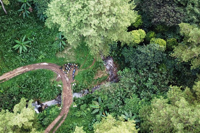 TITIK NOL: Lokasi awal Ekspedisi di perbatasan Kabupaten Tulungagung dan Kabupaten Kediri. (Foto: M. Arif Hanafi)