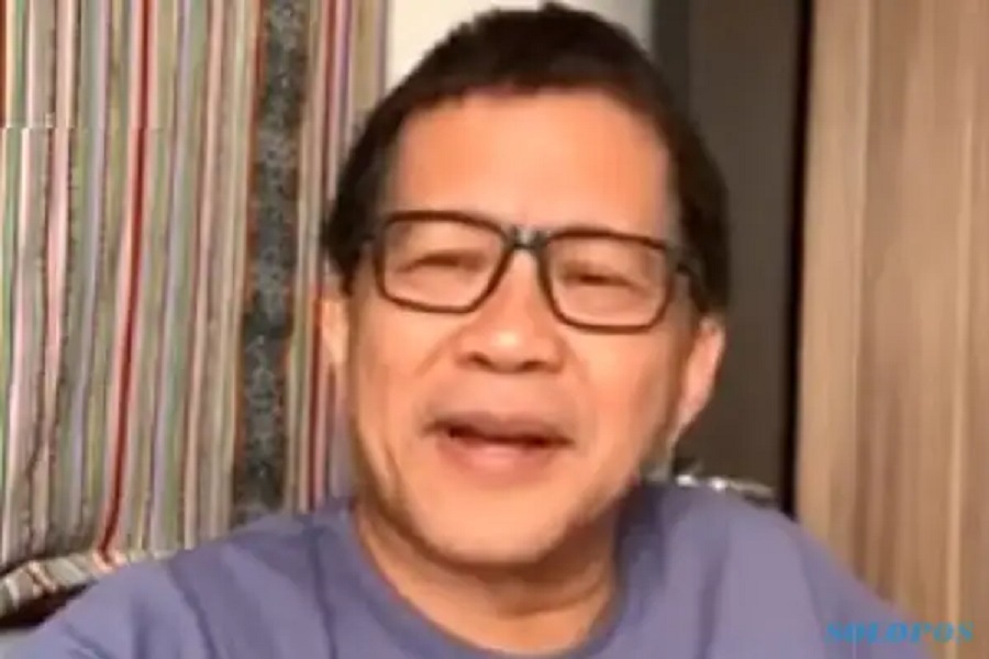 Pengamat politik dikenal sangat kritis kepada pemerintah, Rocky Gerung,