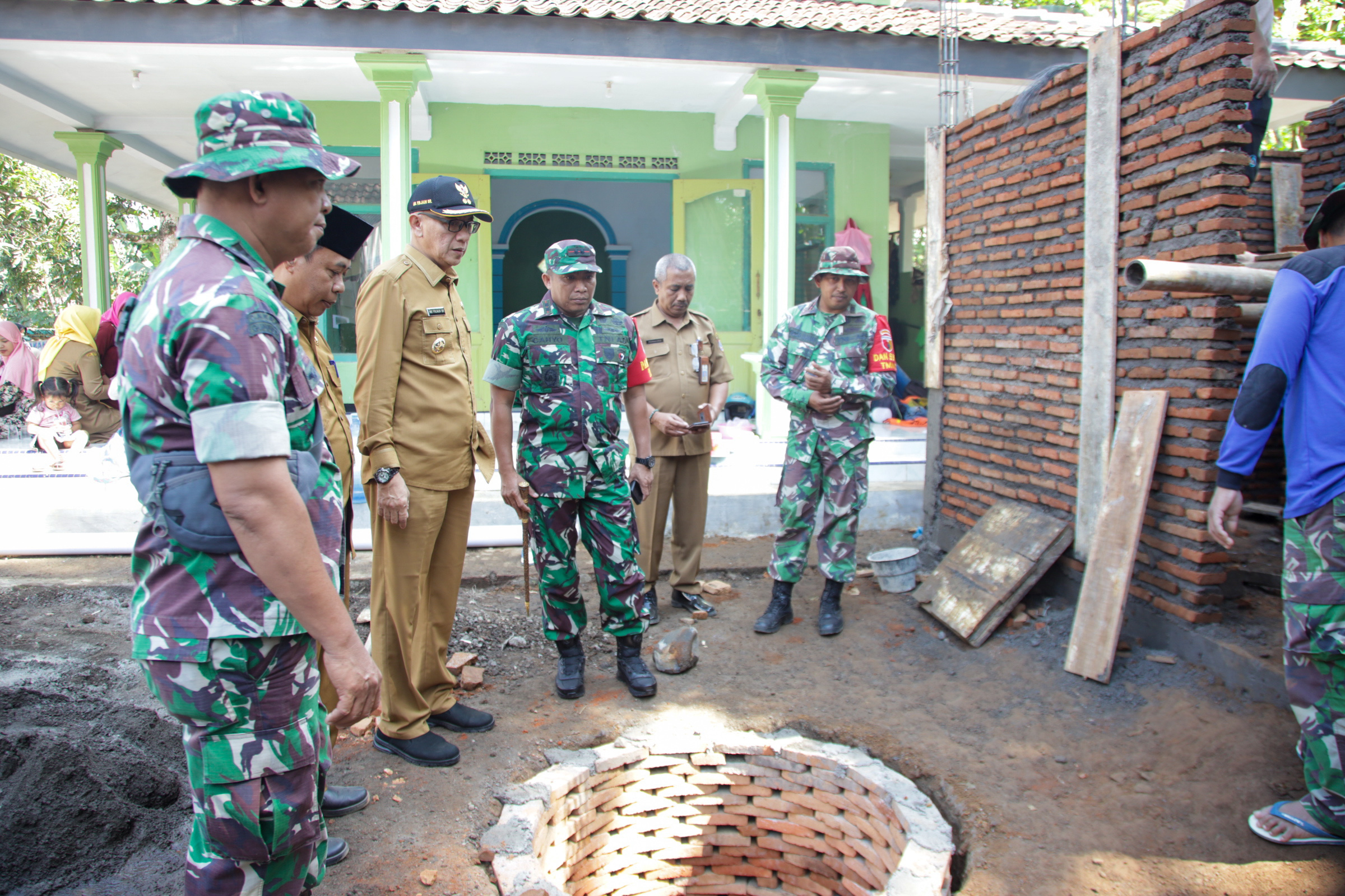 TNI Manunggal Membangun Desa