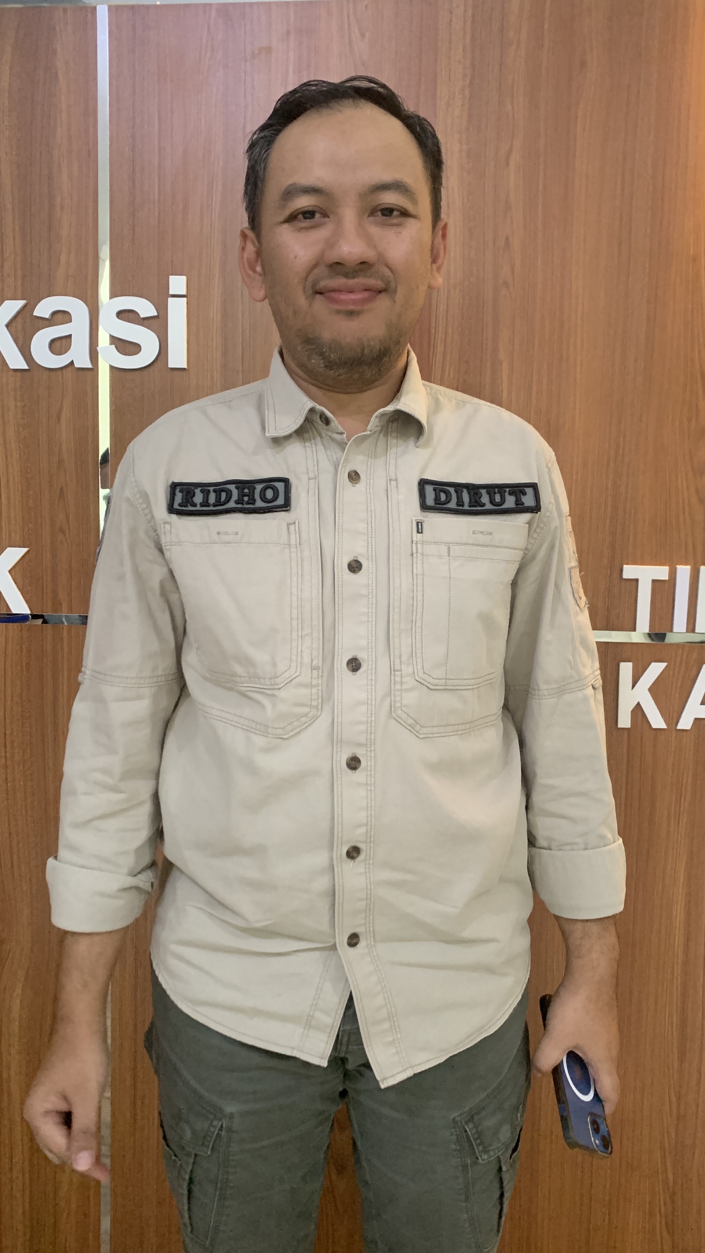 &ldquo;Meningkatkan air baku tidak murah. Perlu investasi miliaran rupiah. Sementara kami masih dipercaya mengelola keuangan mandiri.&rdquo;  MIFTAHUR RIDHO Direktur Utama Perumdam Tirta Pandalungan Jember