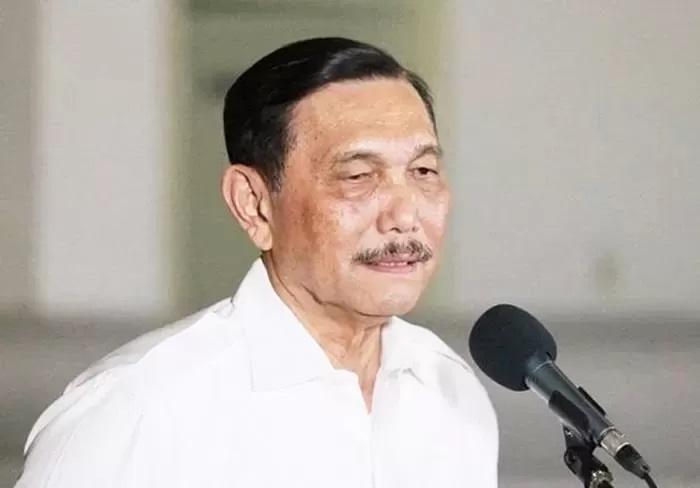 Luhut Binsar Pandjaitan Menteri Koordinator Bidang Kemaritiman dan Investasi (Menko) ditunjuk oleh Presiden Joko Widodo (Jokowi)&nbsp; untuk mengatasi permasalahan polusi udara Jakarta.